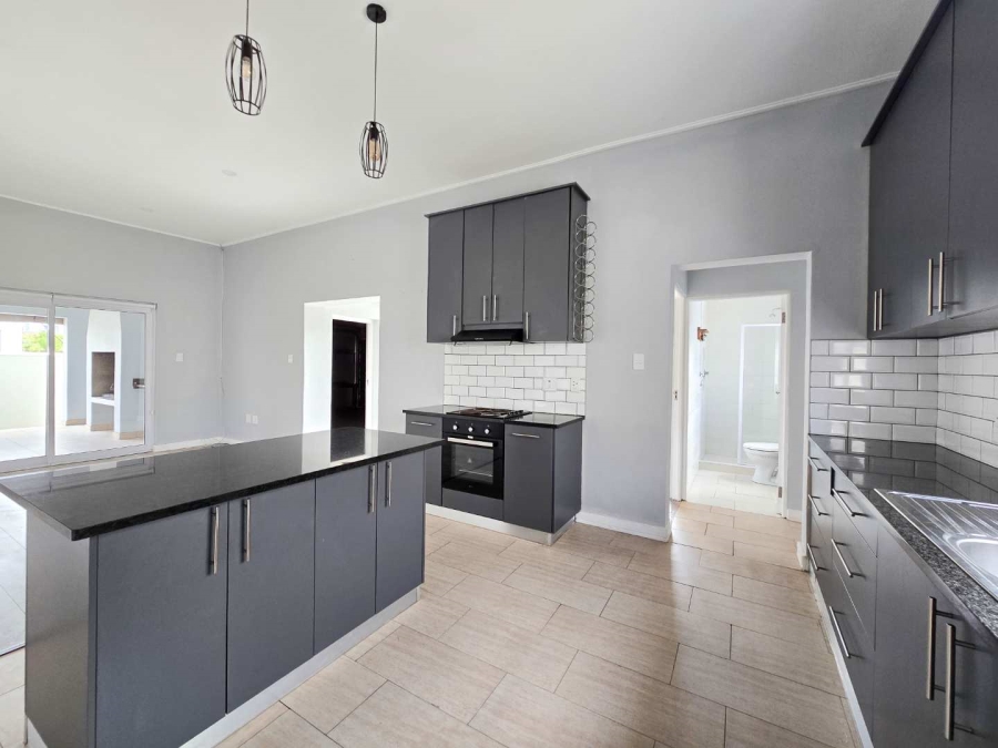 3 Bedroom Property for Sale in Stilbaai Wes Western Cape
